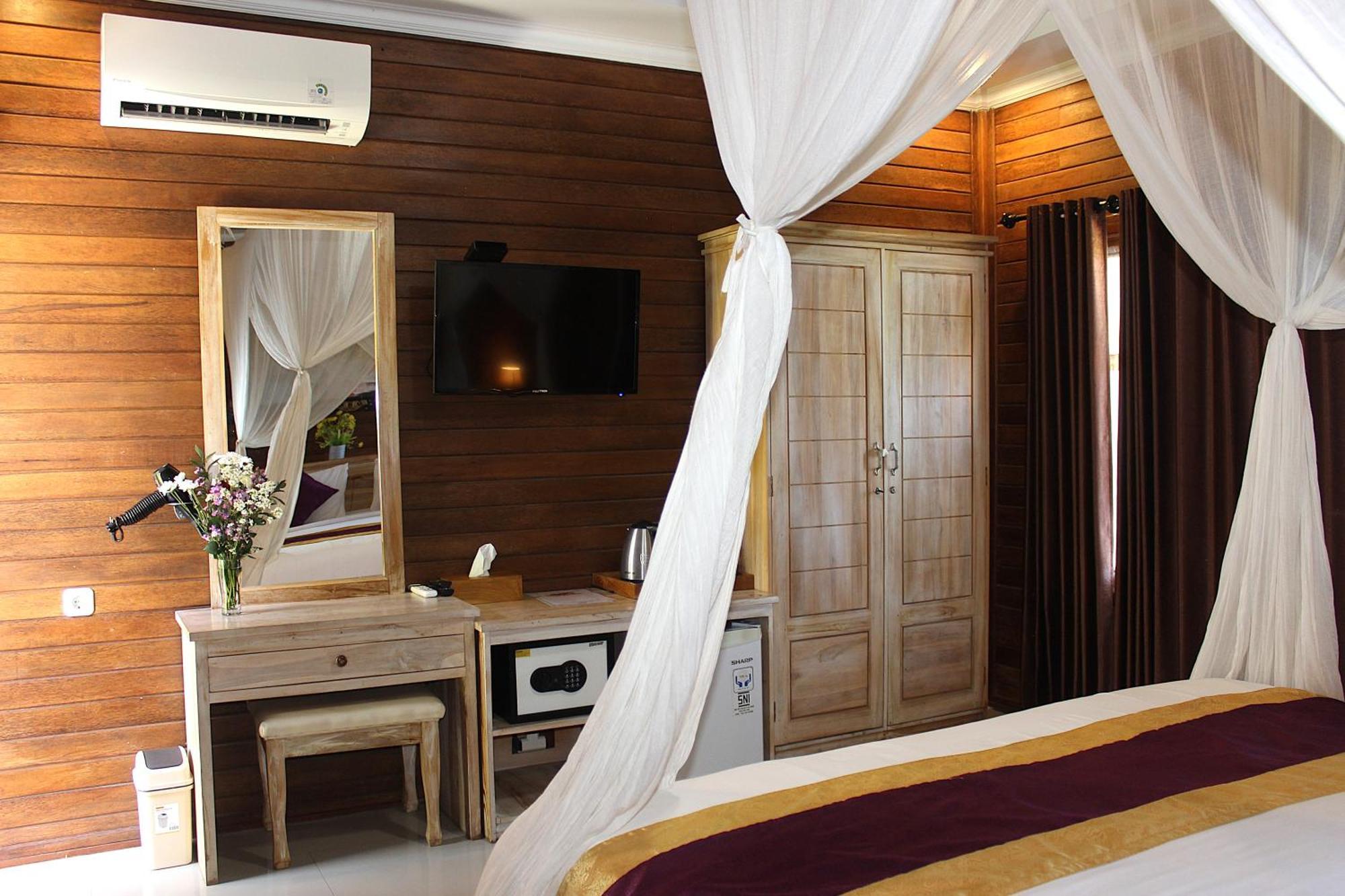 Reynten Hill Resort Batununggul Exterior foto